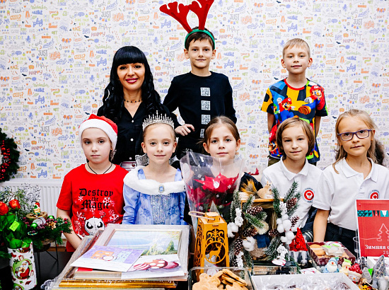 Рождественская благотворительная ярмарка 13